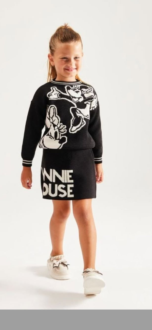 طقم تنوره ميني اسود 2-8 سنوات